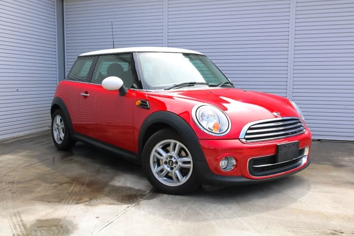 MINI クーパー(レッド)